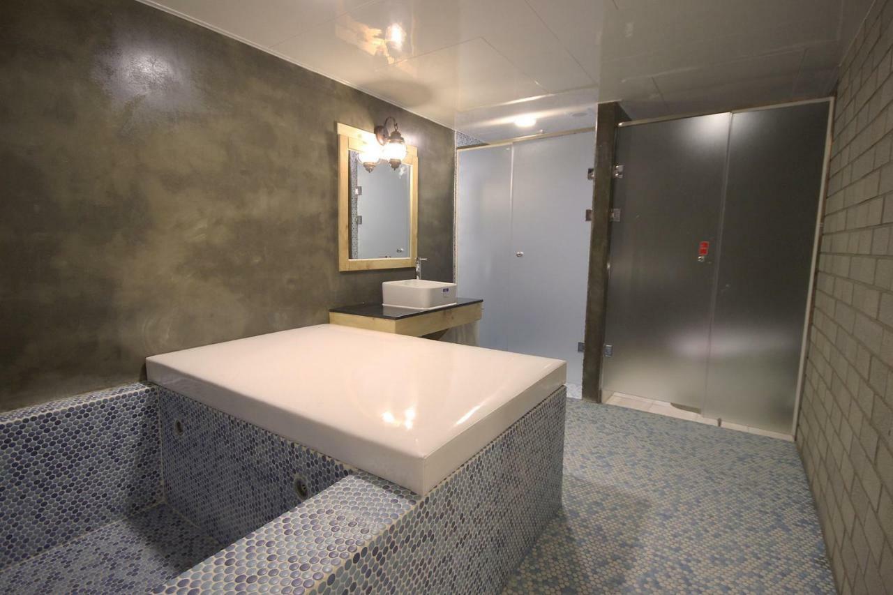 Hotel Yaja Dongnae Μπουσάν Εξωτερικό φωτογραφία